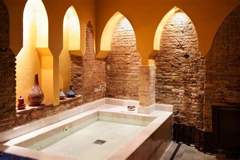 Journée de Détente dans un Hammam Traditionnel à Marrakech